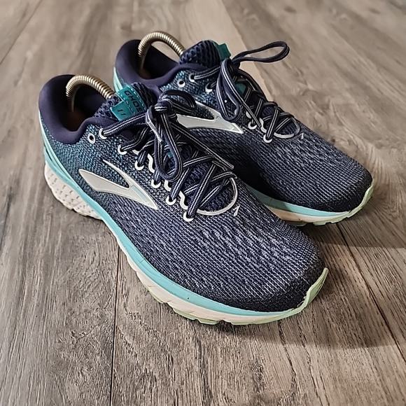 Brooks Shoes - Brooks Ghost 11,Womens Running Shoes, Navy/Grey/Blue, Womens 9 Wide B
